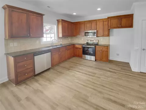 301 Wendover Dr, Locust, NC 28097 photo 7
