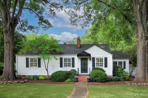 1000 Sedgefield Rd, Charlotte, NC 28209