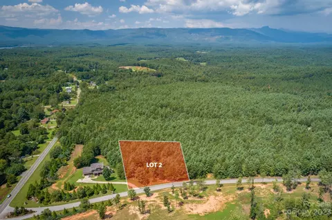1035 Hawksbill 2 Dr #2, Morganton, NC 28655