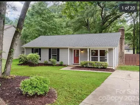 6816 Wagon Oak Rd, Charlotte, NC 28212