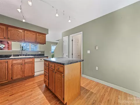 155 Hawks View Dr, Canton, NC 28716 photo 13