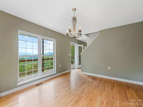 155 Hawks View Dr, Canton, NC 28716 photo 8