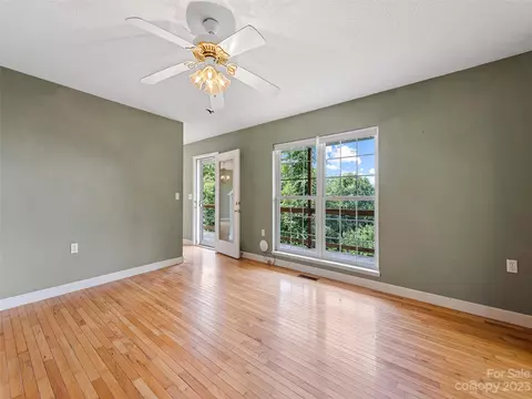 155 Hawks View Dr, Canton, NC 28716 photo 9