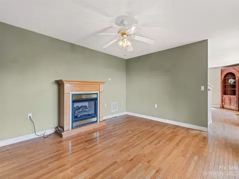 155 Hawks View Dr, Canton, NC 28716 photo 12