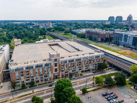 710 W Trade St #307, Charlotte, NC 28202