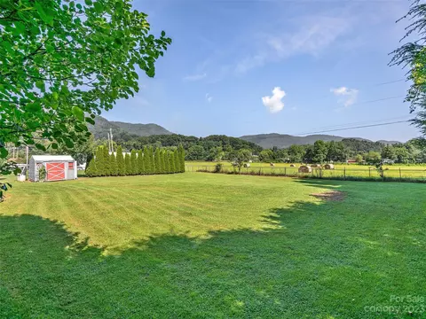 107 Riverside Dr, Canton, NC 28716 photo 18