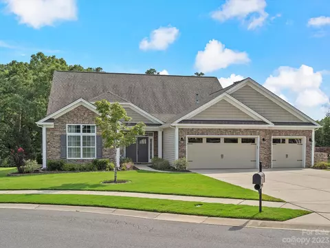 302 Annatto Way, Tega Cay, SC 29708