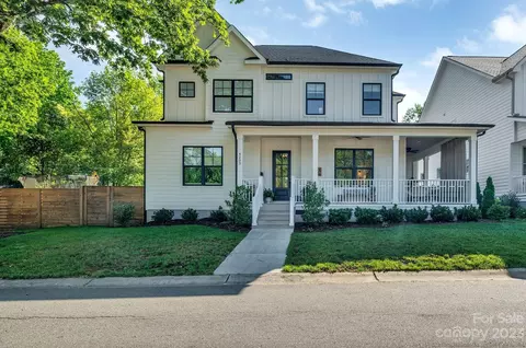 4203 Hammett St, Charlotte, NC 28205