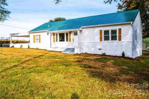 4559 Plateau Rd, Vale, NC 28168