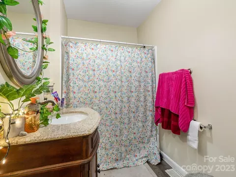 501 S Main St, Stanley, NC 28164 photo 17