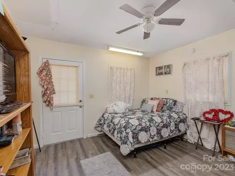 501 S Main St, Stanley, NC 28164 photo 18