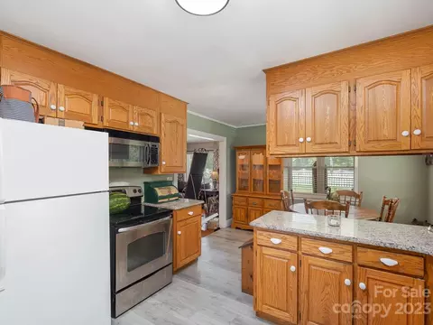 501 S Main St, Stanley, NC 28164 photo 13