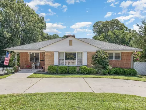 501 S Main St, Stanley, NC 28164 photo 1