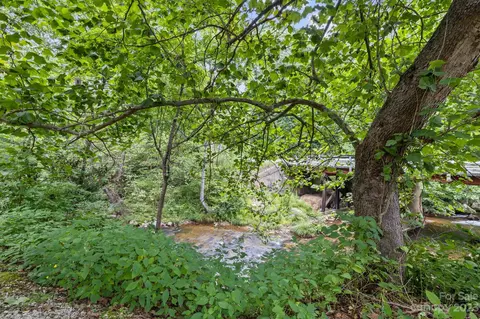 7019 Crabtree Rd, Spruce Pine, NC 28777 photo 25
