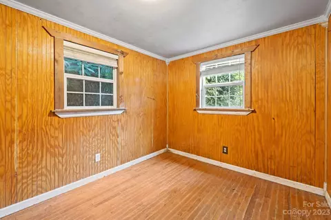 7019 Crabtree Rd, Spruce Pine, NC 28777 photo 18