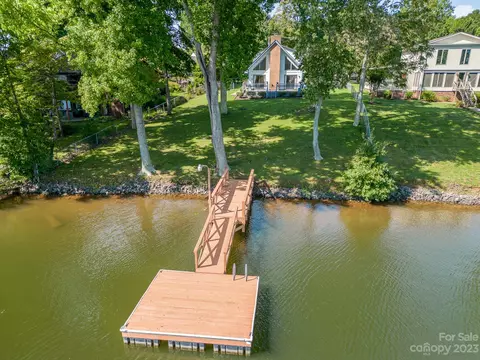 8053 Lucky Creek Ln #4, Denver, NC 28037