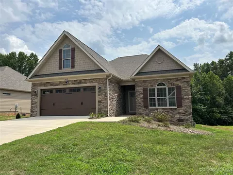 829 Rhodann Dr, Shelby, NC 28152