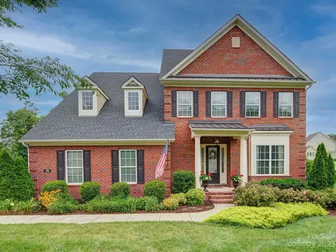 192 Monteray Oaks Cir, Fort Mill, SC 29715