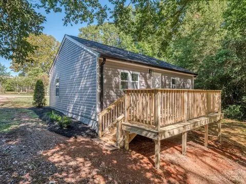 1031 Mullis Cir, Lancaster, SC 29720 photo 21