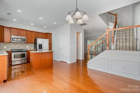 908 Lyndley Dr, Fort Mill, SC 29708 photo 17