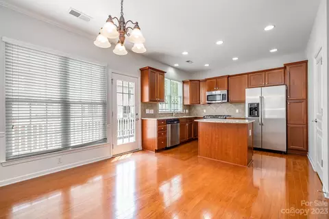 908 Lyndley Dr, Fort Mill, SC 29708 photo 14