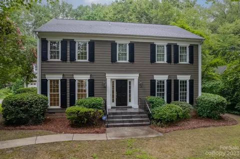2901 Valencia Ter, Charlotte, NC 28211