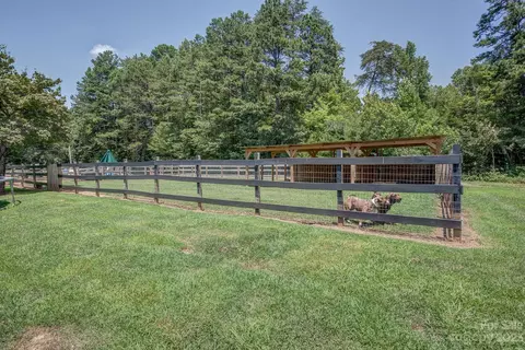 1305 Blacksnake Rd, Stanley, NC 28164 photo 29