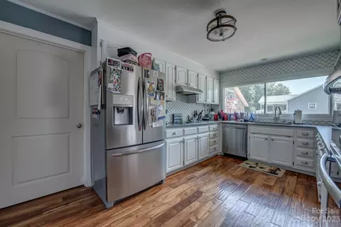 1305 Blacksnake Rd, Stanley, NC 28164 photo 8