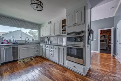 1305 Blacksnake Rd, Stanley, NC 28164 photo 9