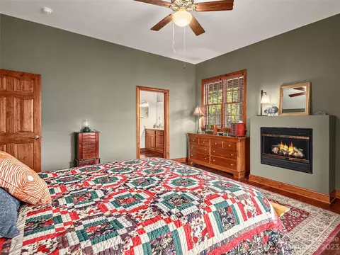 234 Arbor Rdg, Clyde, NC 28721 photo 11