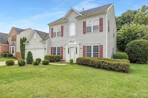 124 Gabriel Dr, Mooresville, NC 28115