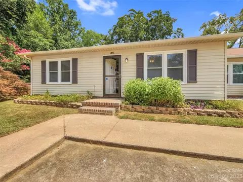 555 Cedarvilla Dr, Rock Hill, SC 29730