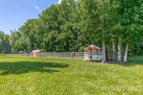 Undisclosed, Colfax, NC 27235 photo 44