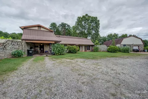 539 Kiser Rd, Bessemer City, NC 28016