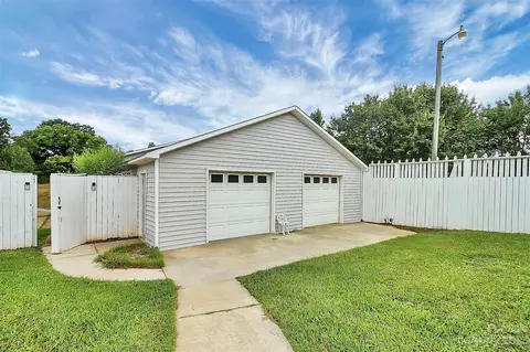 836 Farmbrook Rd, Lancaster, SC 29720 photo 27