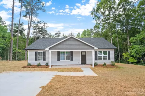 938 Bay 49 Dr #49, Oakboro, NC 28129