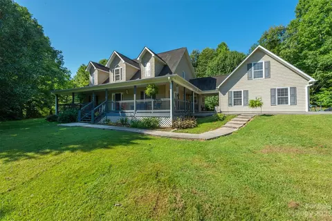62 Old Piney Mountain Rd, Old Fort, NC 28762