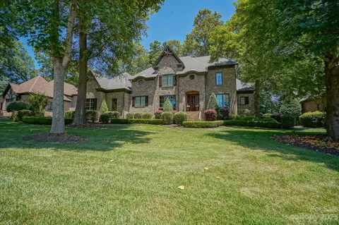 615 Beauhaven Ln, Waxhaw, NC 28173