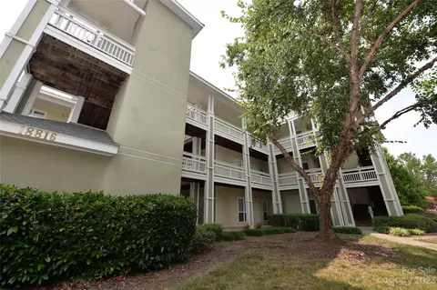 18816 Nautical 4 Dr #4, Cornelius, NC 28031