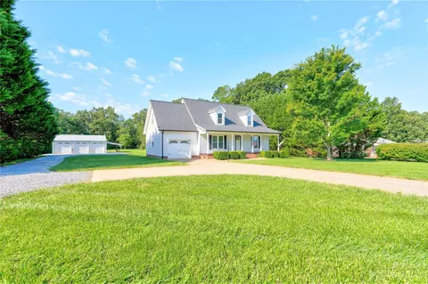 611 Elam Rd, Lawndale, NC 28090