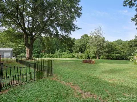 420 Thermal View Dr, Tryon, NC 28782 photo 28