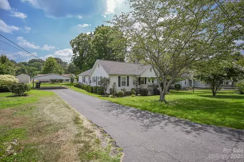 807 Walker St, Kannapolis, NC 28081
