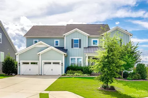 925 Cast Iron Ct, Fort Mill, SC 29708
