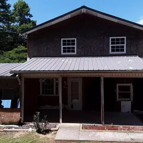 186 Twin Oaks Dr, Nebo, NC 28761