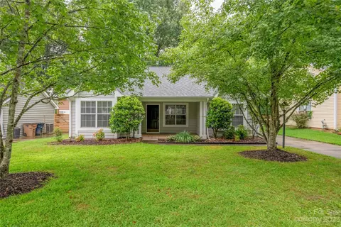 322 Glenridge Ct, Indian Trail, NC 28079