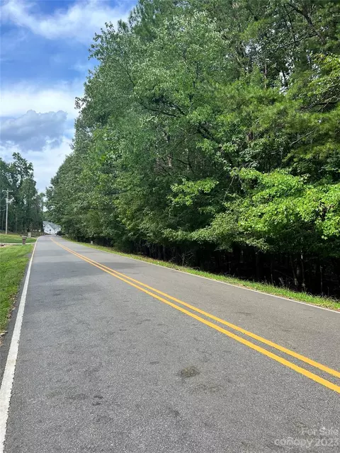 1109 Fern Hill Rd, Mooresville, NC 28117