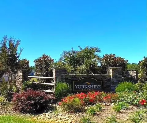 1210 Coppergate Dr #104, Salisbury, NC 28147