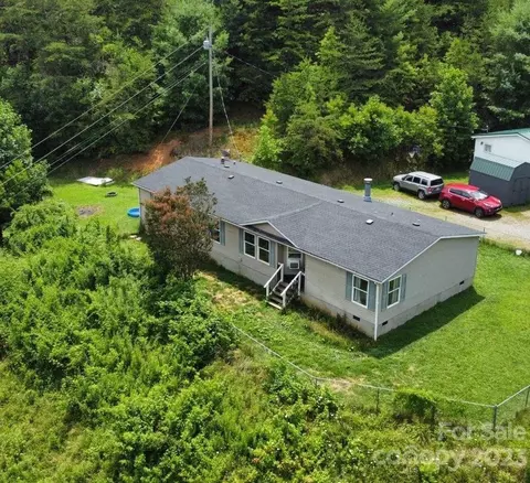 1127 Fisher 1 Ln #1, Marshall, NC 28753