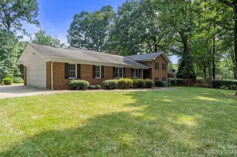 206 8th St NE, Conover, NC 28613 photo 48