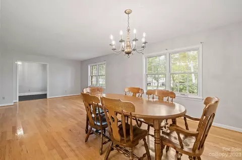 206 8th St NE, Conover, NC 28613 photo 12